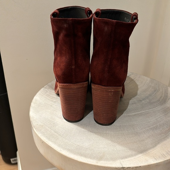 Size 6 burgundy booties - Picture 4 of 8